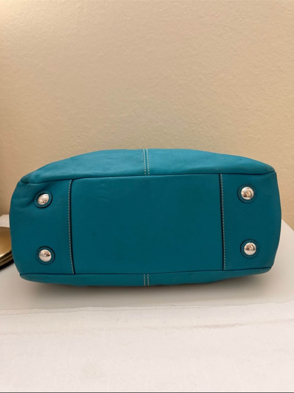 Authentic Coach Teal Turquoise Leather Pleated Gallery Tote – styled w/ a scarf - Picture 3 of 8